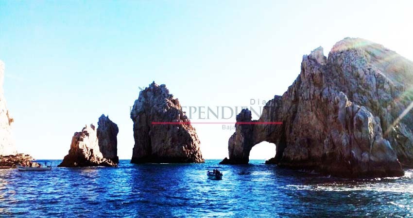 Ubican sin vida a 2do pescador que naufragó frente a costas de Los Cabos