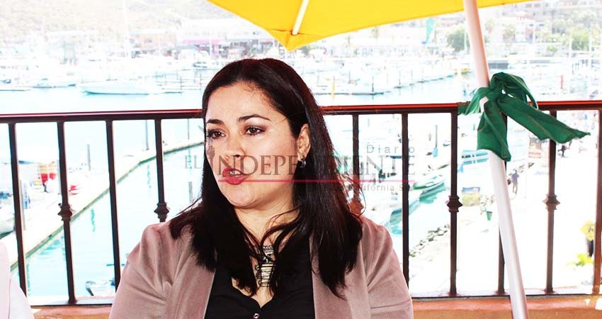 Se va Arturo De la Rosa dejando mal sabor en la iniciativa privada