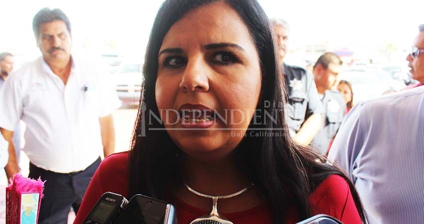 Armida Castro toma protesta a funcionarios de la Delegación de CSL