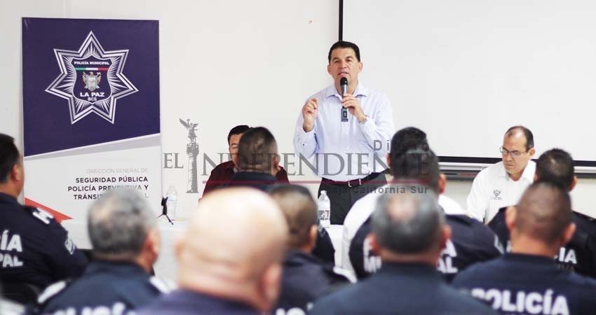“Viene una nueva etapa para la policía municipal”: Rubén Muñoz