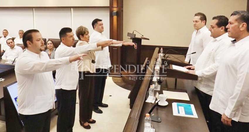 Gobernador da trabajo a funcionarios de administraciones que acaban de culminar