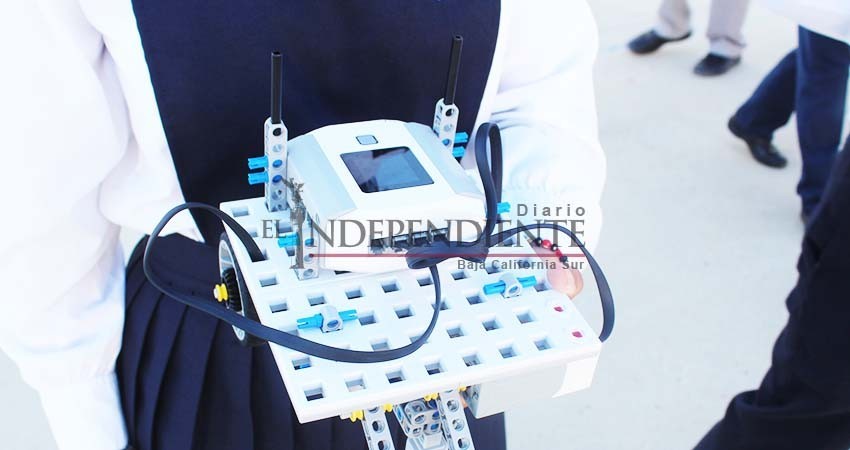 Estudiantes cabeños participan en Concurso Nacional de Robótica WER 2018