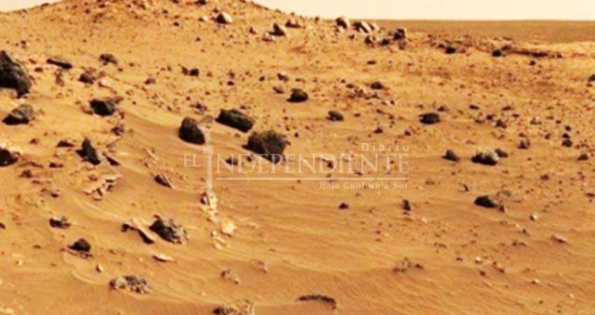 NASA difunde imágenes de Marte; usuarios detectan 'extraterrestre'
