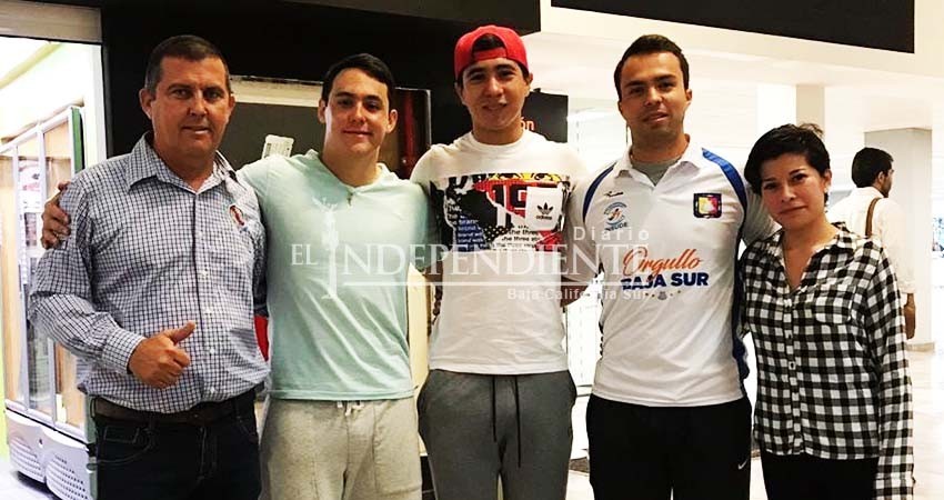 Viajaron ciclistas a la Copa Mundial a Canadá