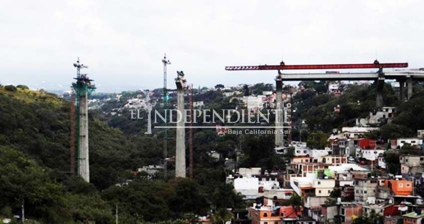 Morena propone terminar con sobrecostos en obras públicas