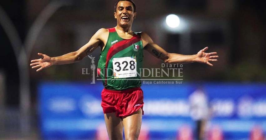 Juan Luis Barrios asiste al medio maratón de Loreto