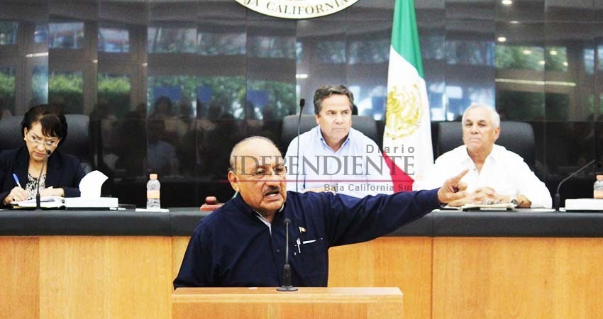 Magisterio democrático rechaza a Elba Esther Gordillo en BCS: Diputado