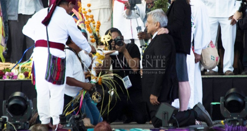 Histórico que el Presidente se hincara ante los jefes indígenas: Wikipolítica BCS