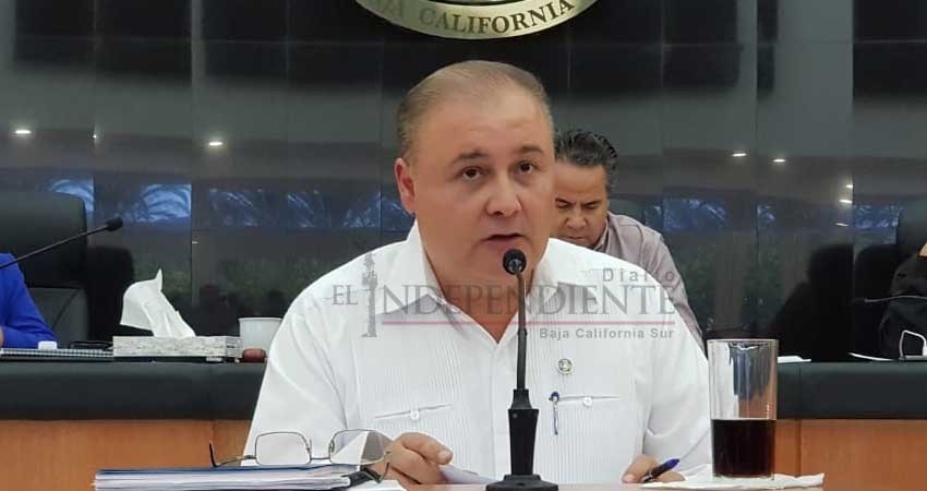 Juventud, migrantes y pobreza, temas cuestionados por diputados en comparecencia de STPS