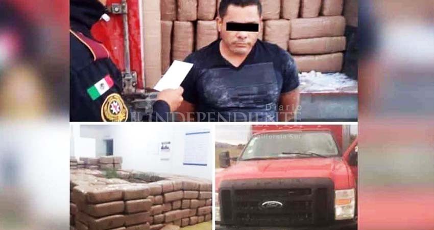 Cae hombre con tres toneladas de droga y ataca a mordidas a policía