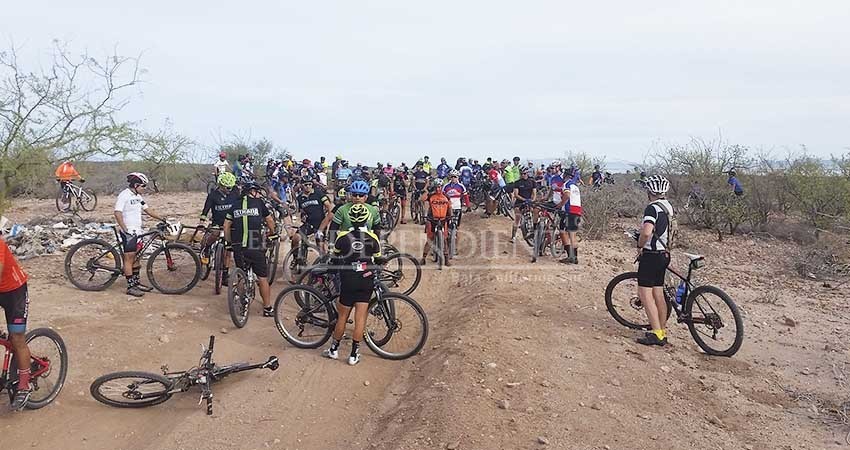 Ciclistas paceños celebrarán la 15ta edición del "Paseo de inicio de año"