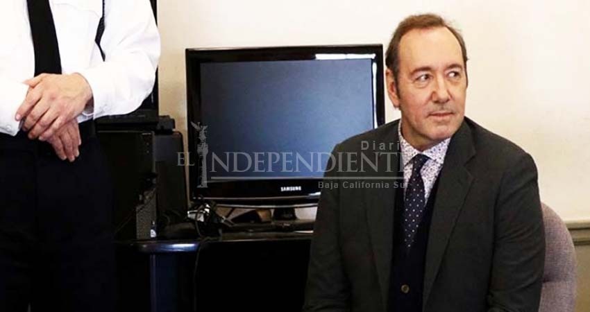 Spacey en libertad bajo fianza tras su acusación de abuso sexual