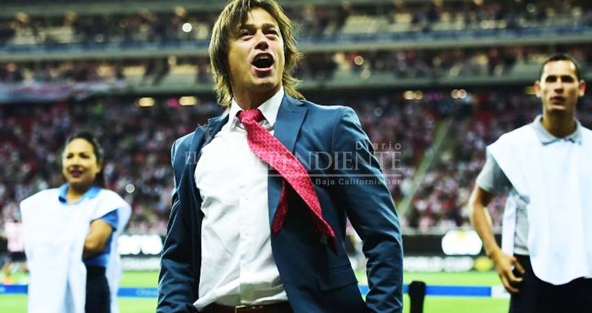 Almeyda es premiado como mejor entrenador de Concacaf