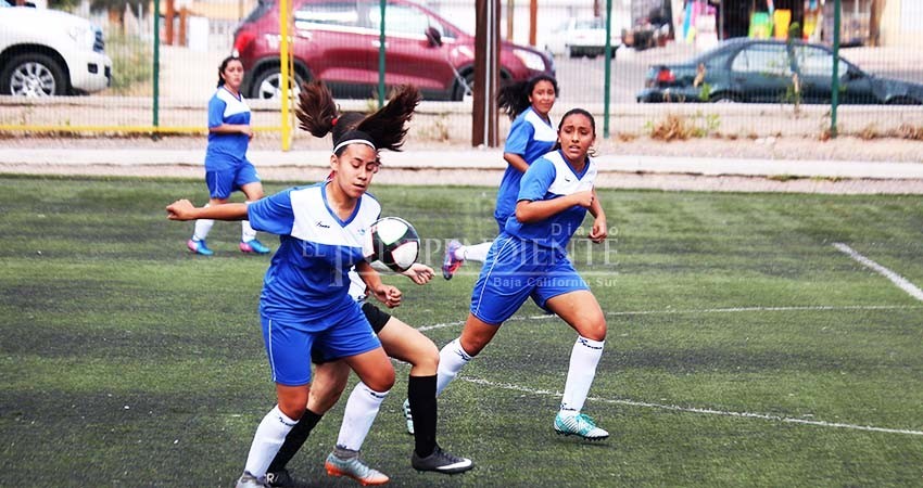 Pedirá INSUDE sede regional de futbol y 3X3 para BCS