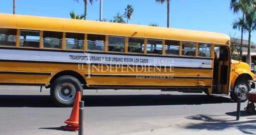 Reconoce Transporte Urbano que choferes gustan de usar el celular cuando están al volante