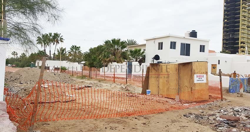 Retomaron construcción en “calle” que obstruye arroyo de La Paz