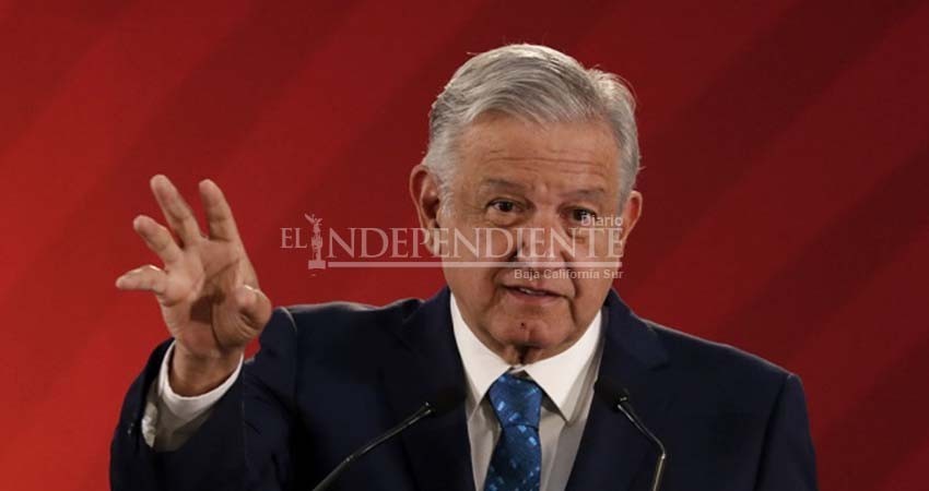 Evidencia López Obrador a gobernadores por uso de aeronaves del Gobierno