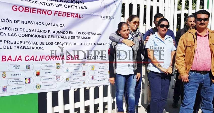 Inician paro de labores en Cecytes de BCS