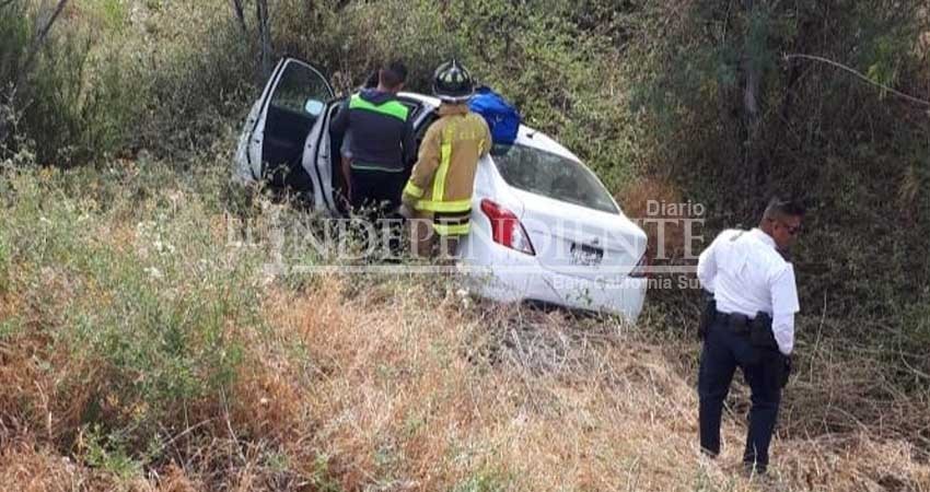 Se accidenta unidad de Uber en el Corredor Turístico de Los Cabos