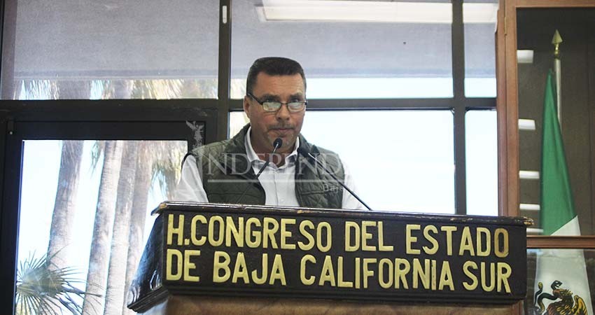 Importante el gobernador para foro de legisladores y alcaldes: Pérpuli Drew