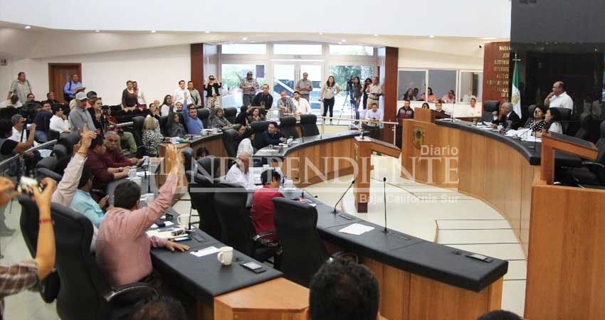 Encontronazo en Congreso de BCS tras negar presidencia a una mujer