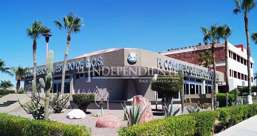 Presentan Reglamento para Unidad de Evaluación y Control de la ASE