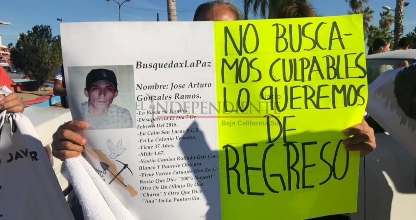Claman justicia familiares de desaparecidos  en La Paz