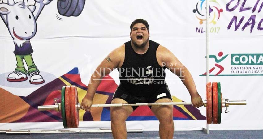 Retoma Raúl Manríquez entrenamientos en el COM