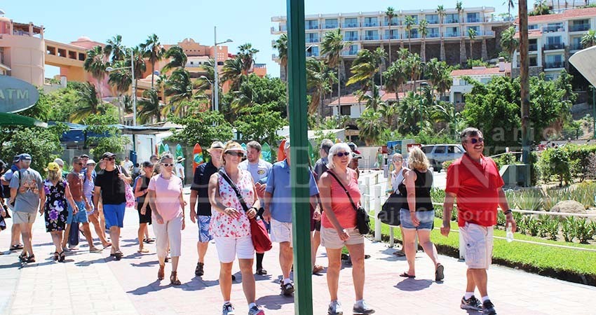 Marina de CSL abarrotada por la llegada de cruceristas