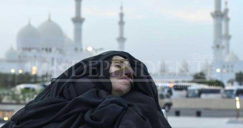 Mujer despierta tras pasar 27 años en coma