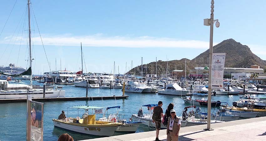 Embarcaciones turísticas a punto de provocar accidentes por exceso de velocidad