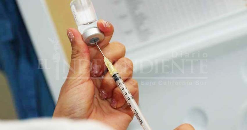 Pide la SSA a viajeros que se apliquen la vacuna contra el sarampión