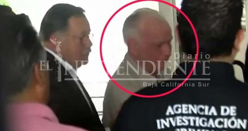 Califica Granier su reclusión como ‘persecución política’