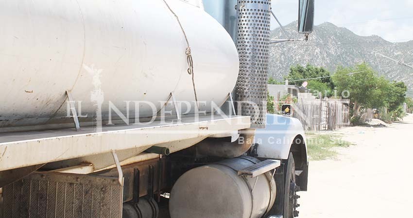 El verano se acerca y persiste desabasto de agua en varias colonias; pipas “hacen su agosto”