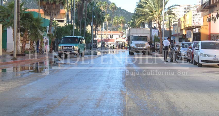 Mala imagen ocasiona antigua obra negra en la marina de CSL: Arquitectos