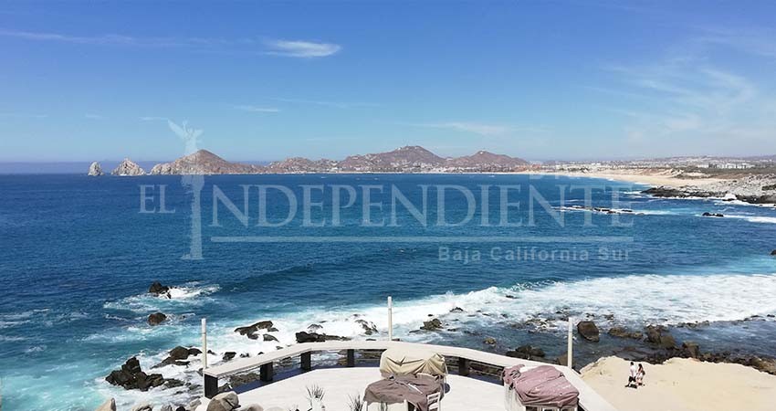 Difícil y complicado el limpiar el fondo marino de la bahía de CSL