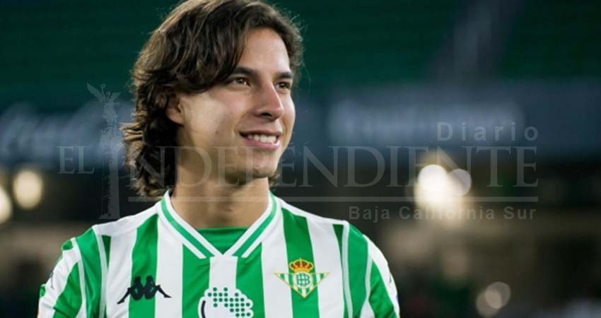 Diego Lainez todavía está verde para las exigencias del Betis, según Quique Setién
