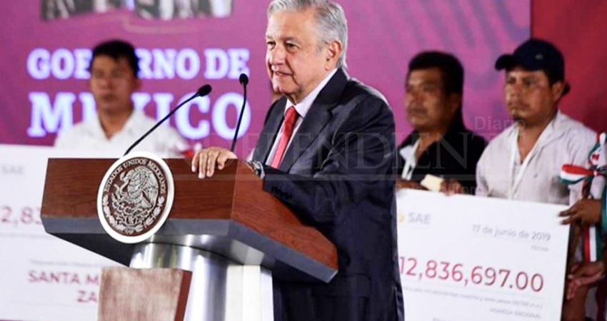 Reciben 2 municipios de Oaxaca 25.6 mdp de subasta de autos