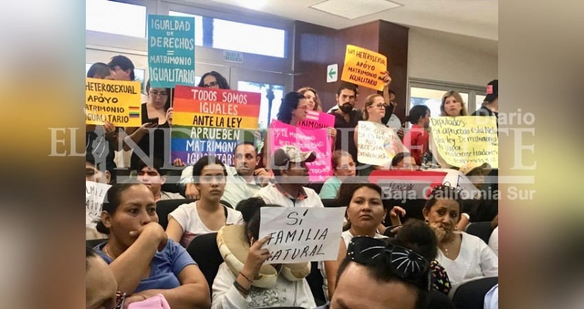 Presentan en Congreso proyecto para legislar a favor del matrimonio igualitario en BCS