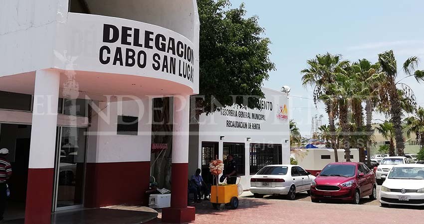 Proponen abasto de agua con pipas que no surtirán a escuelas durante vacaciones en CSL