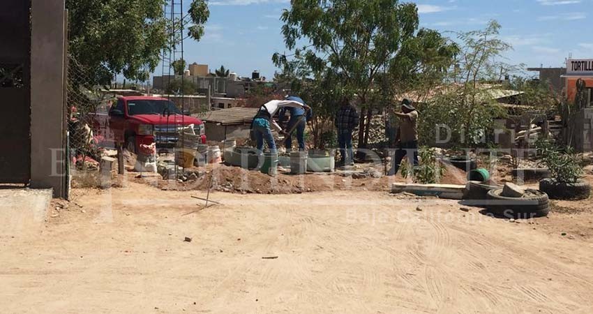 Vecinos de INVI Las Palmas denuncian que les ha quitado áreas verdes para invadirlas