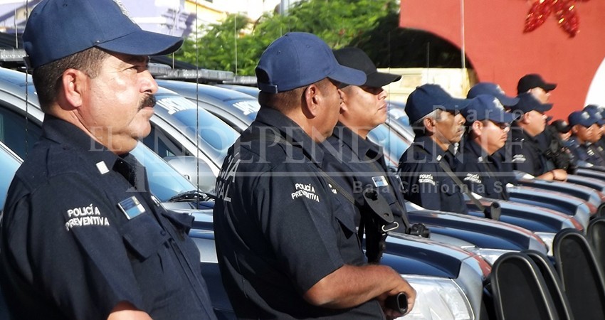 Aprueban homologación salarial para policías municipales de La Paz