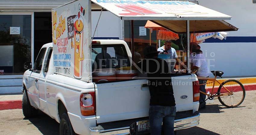 Por altas temperaturas, piden a la población evitar consumir alimentos en la calle