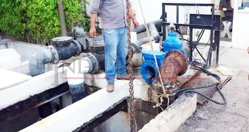 Estudia COEPRIS posibles enfermedades por aguas negras en Esterito