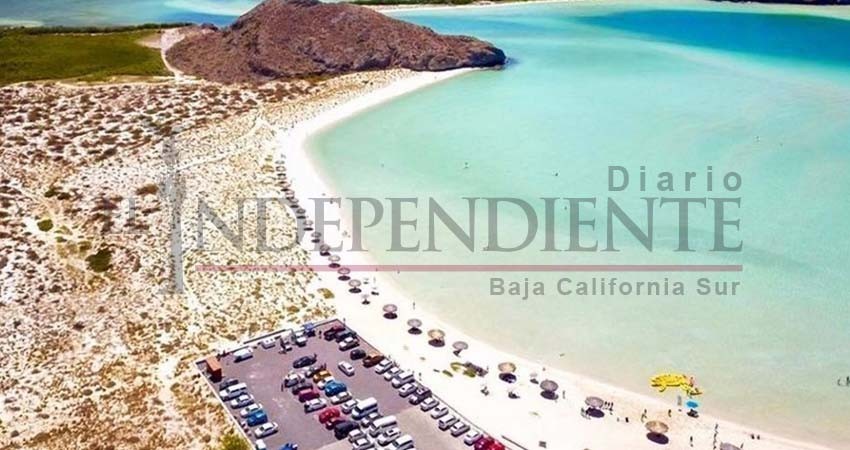 Lanzan solicitud para reubicar el estacionamiento de la playa Balandra