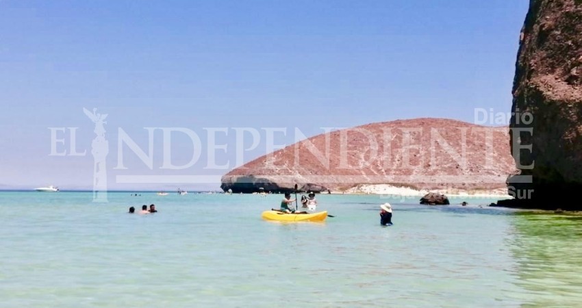 Agua de Playa Balandra en óptimas condiciones para su recreación, afirma Coepris