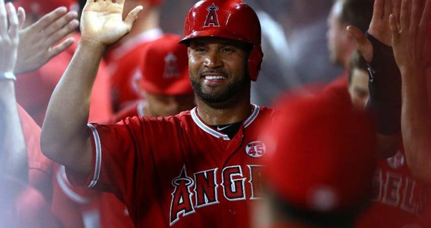 Albert Pujols, extranjero con más ‘hits’ en las Grandes Ligas