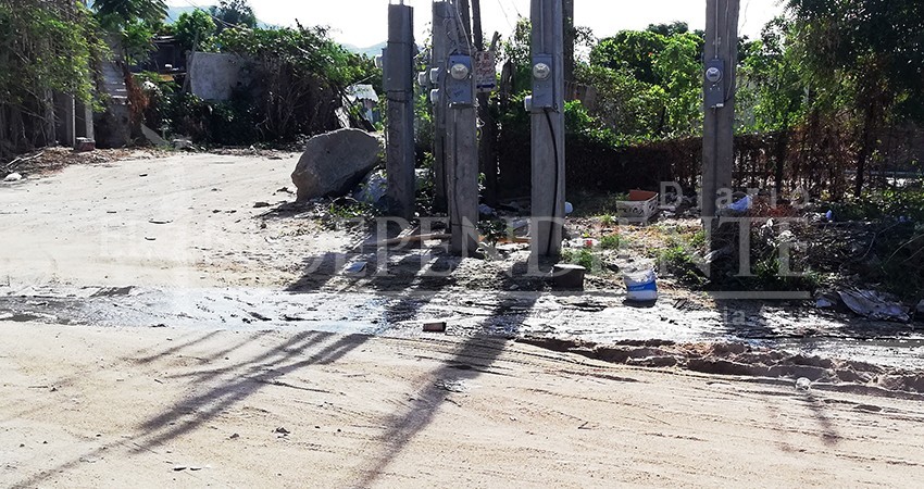 Jornada de derrames de agua potable en Cabo San Lucas
