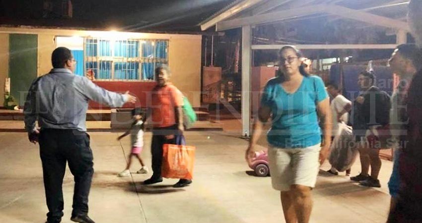 456 refugiados en albergues de CSL por "Lorena"