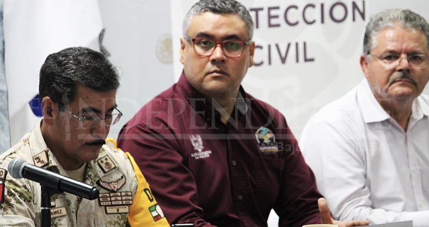 Llegará Alcalde a La Paz un día después que el huracán "Lorena"